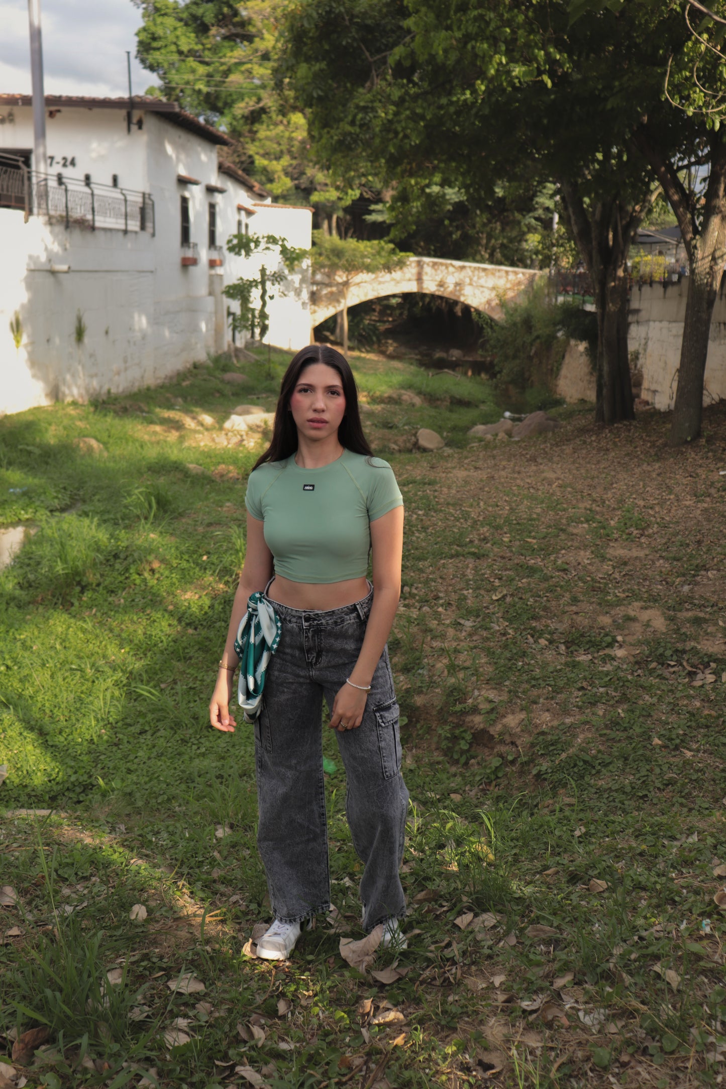 JEAN CARGO MUJER