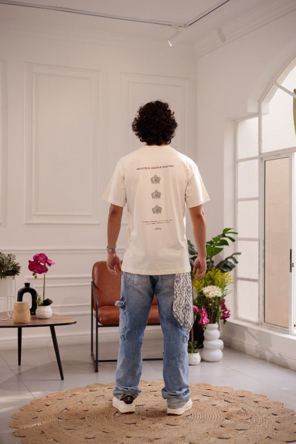 CAMISETA TRAZOS A LÁPIZ - REGULAR CRUDO