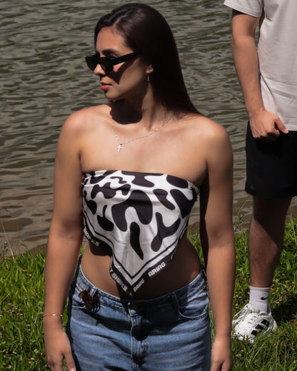 PAÑOLETA NEGRA WAVY SHAPES