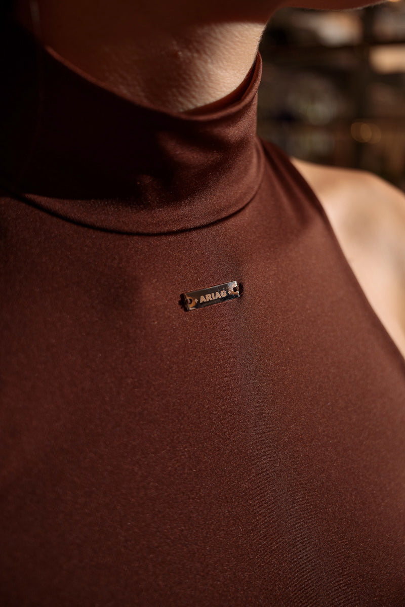 TOP ALTO CUELLO CAFÉ
