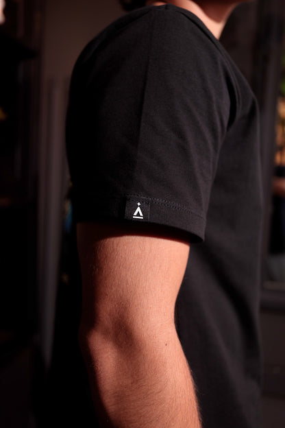 CAMISETA NEGRA UVAS