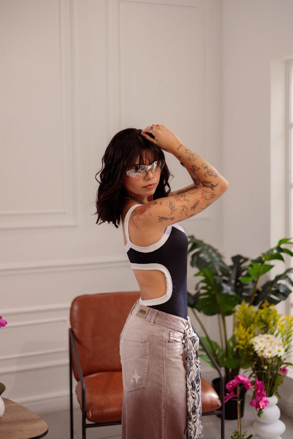 BODY NEGRO ESPALDA ABIERTA