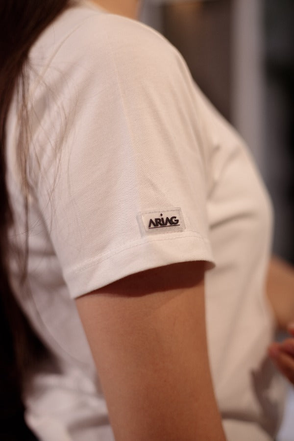 CAMISETA BÁSICA - REGULAR AJUSTADA CRUDO